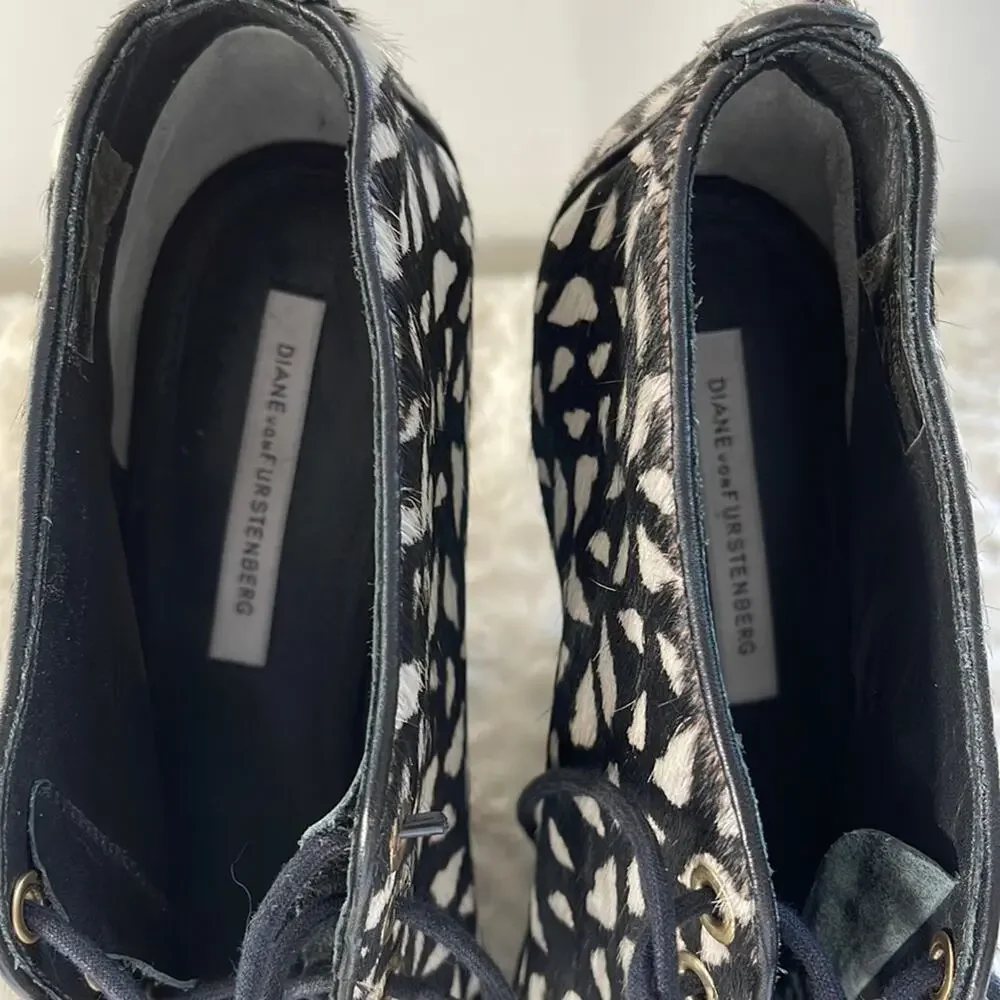 Diane Von Furstenberg Open Toes Wedge Ankle Boots Animal Print Size 8.5 M